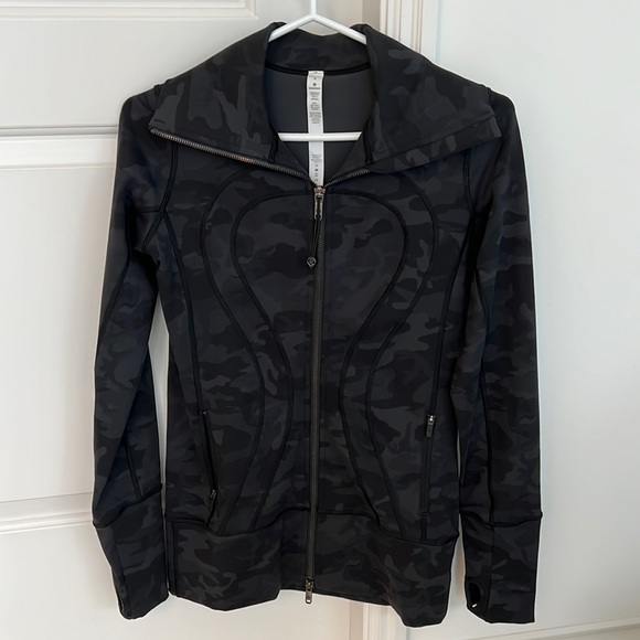 Lululemon Active Jacket - Picture 1 of 3